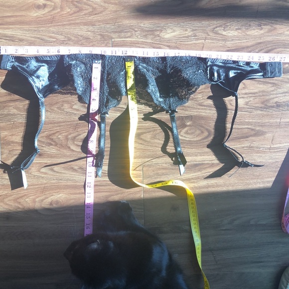 Y2K VS Victoria’s Secret Black Lace Garter Belt Adjustable Size Large L 1089 - Picture 12 of 12